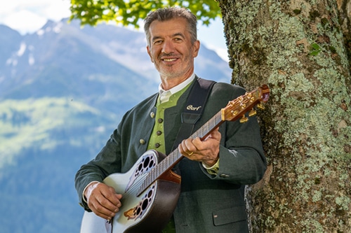 Autogramm Oswald Sattler volkstümliche Musik Schlager handsigniert Südtirol Git#