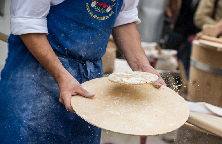 Brot und Strudelmarkt in Brixen